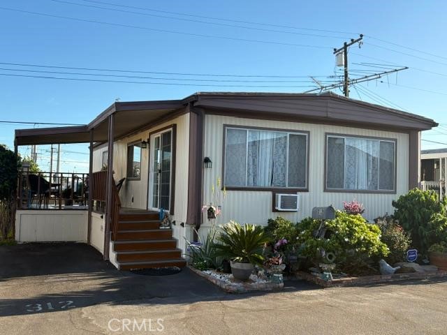 16601 S Garfield Avenue 312 Property Photo 3
