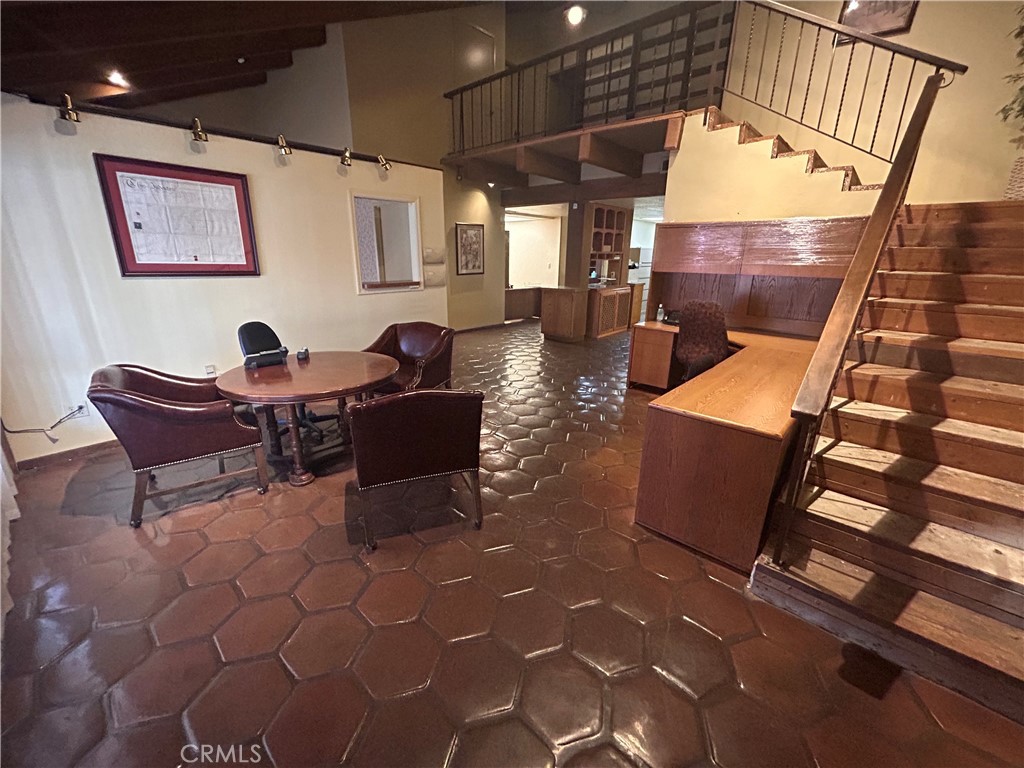 12616 Central Property Photo 1