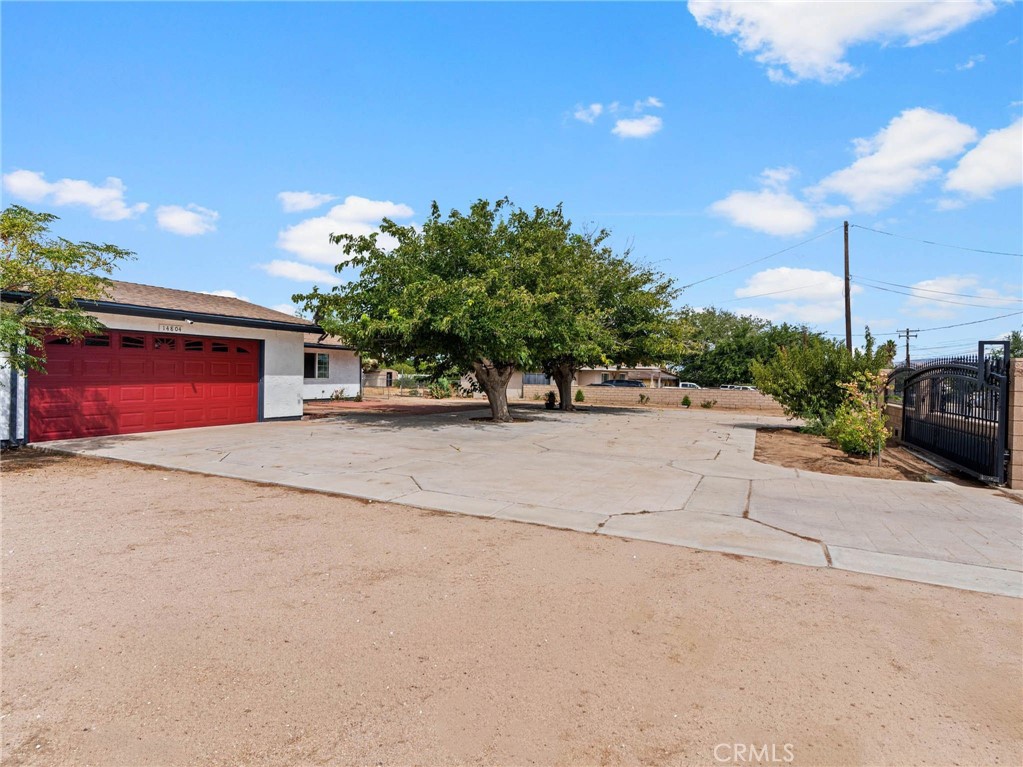 14804 Orange Property Photo 6