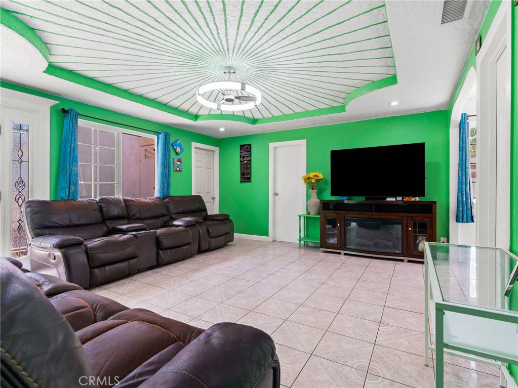 14804 Orange Property Photo 14