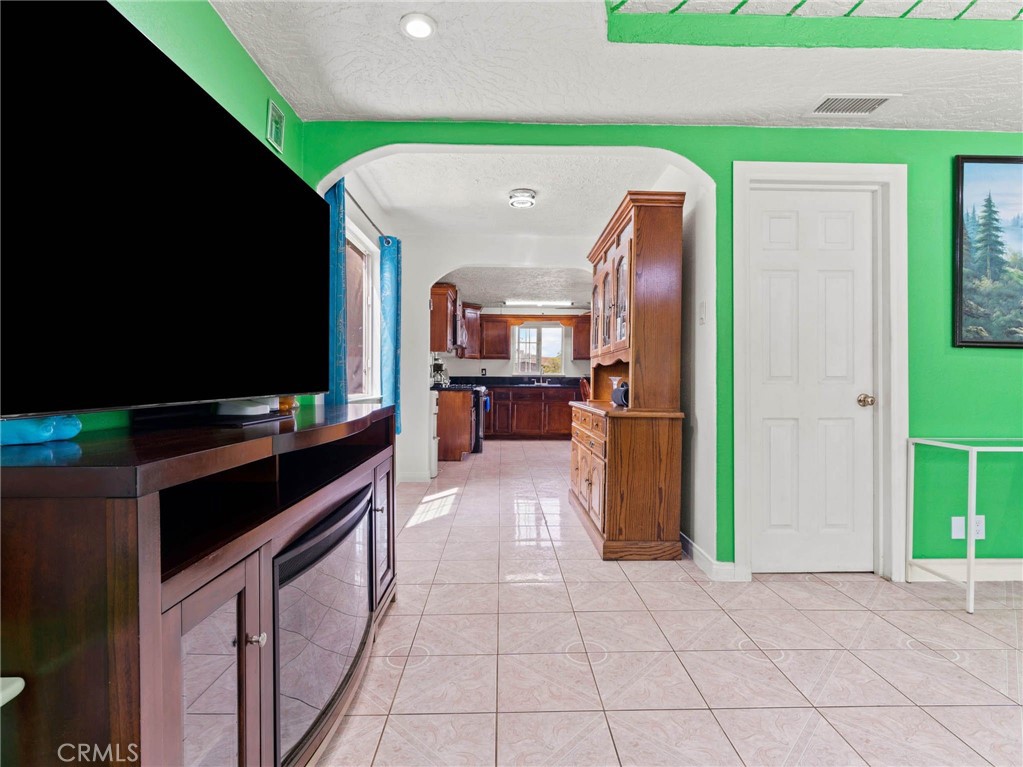 14804 Orange Property Photo 15