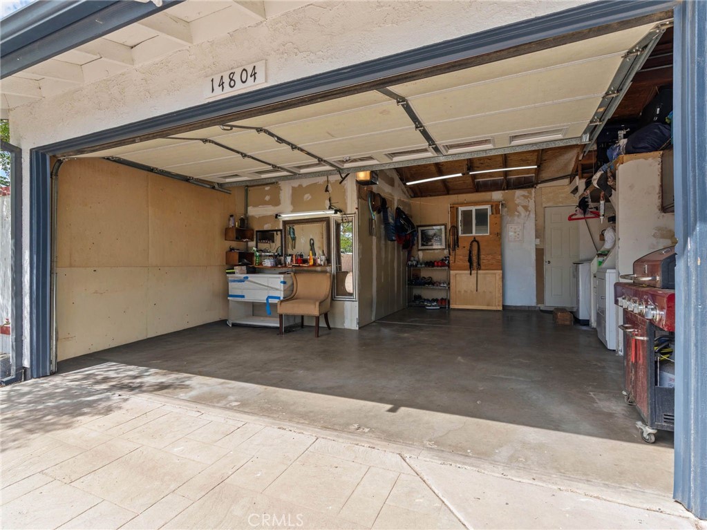 14804 Orange Property Photo 23