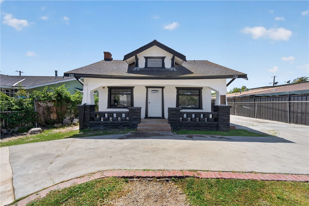 132 W 74th Street Property Photo