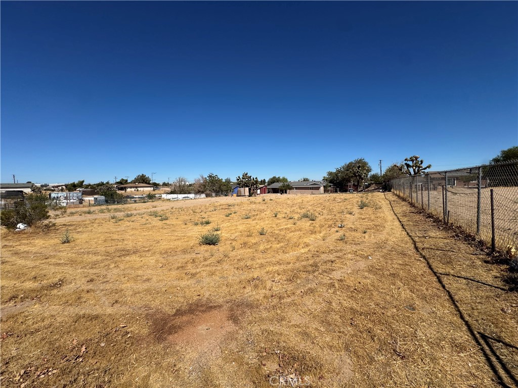 17763 Wisteria Street Property Photo 5