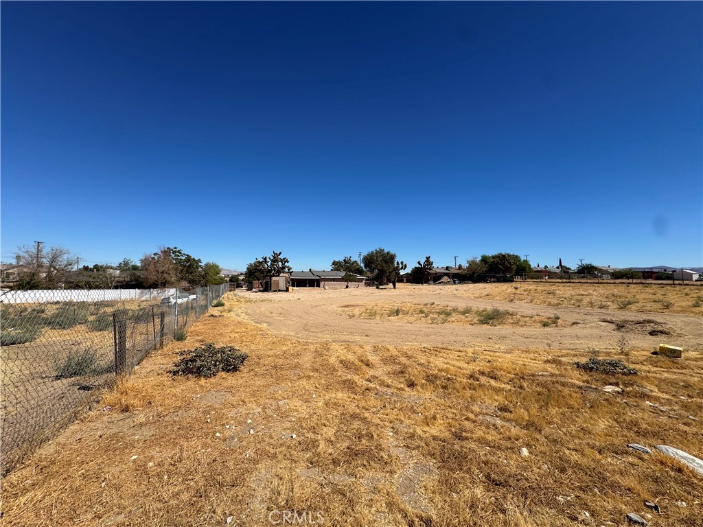 17763 Wisteria Street Property Photo 6
