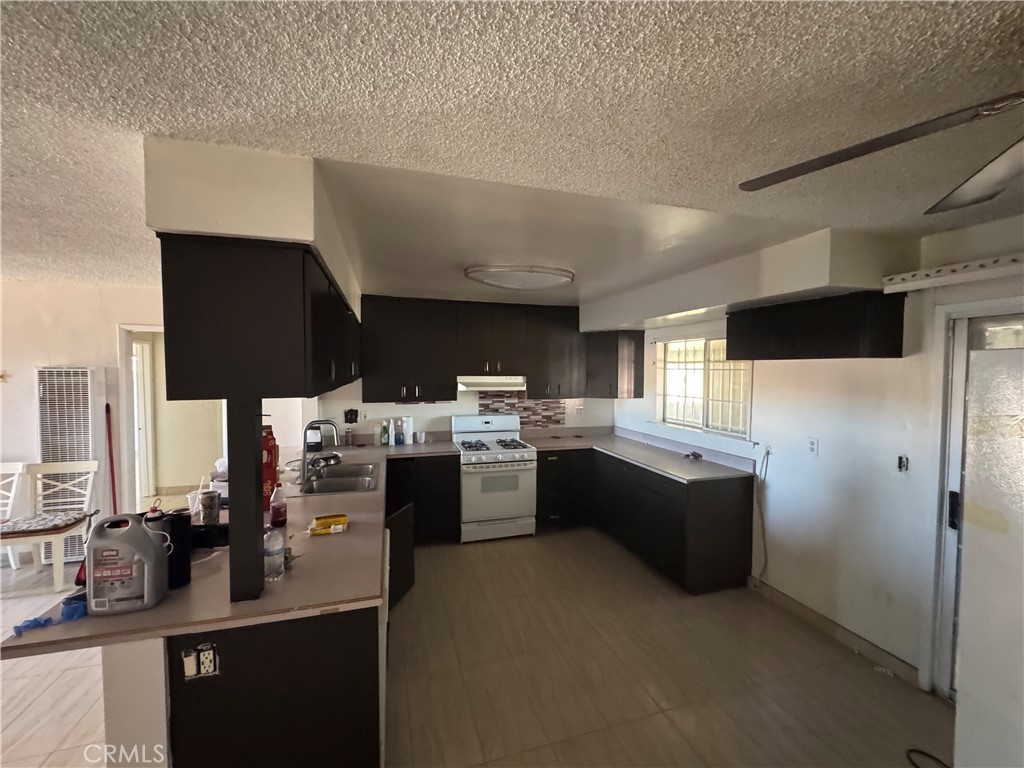 17763 Wisteria Street Property Photo 8