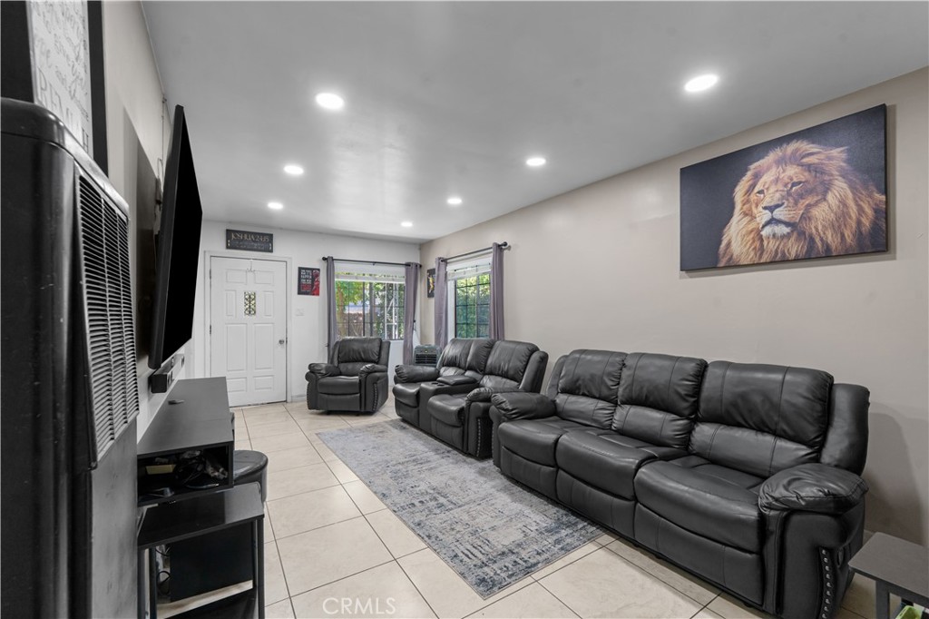 13344 Grant Property Photo 5