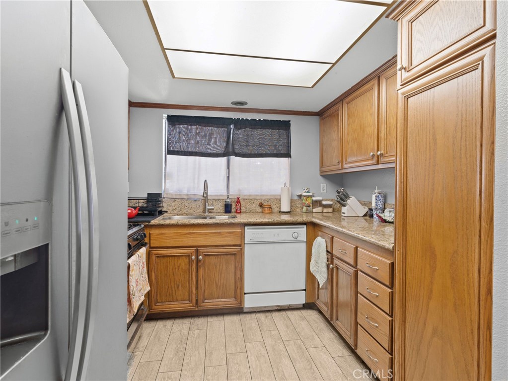 4080 Rosemead 11 Property Photo 6