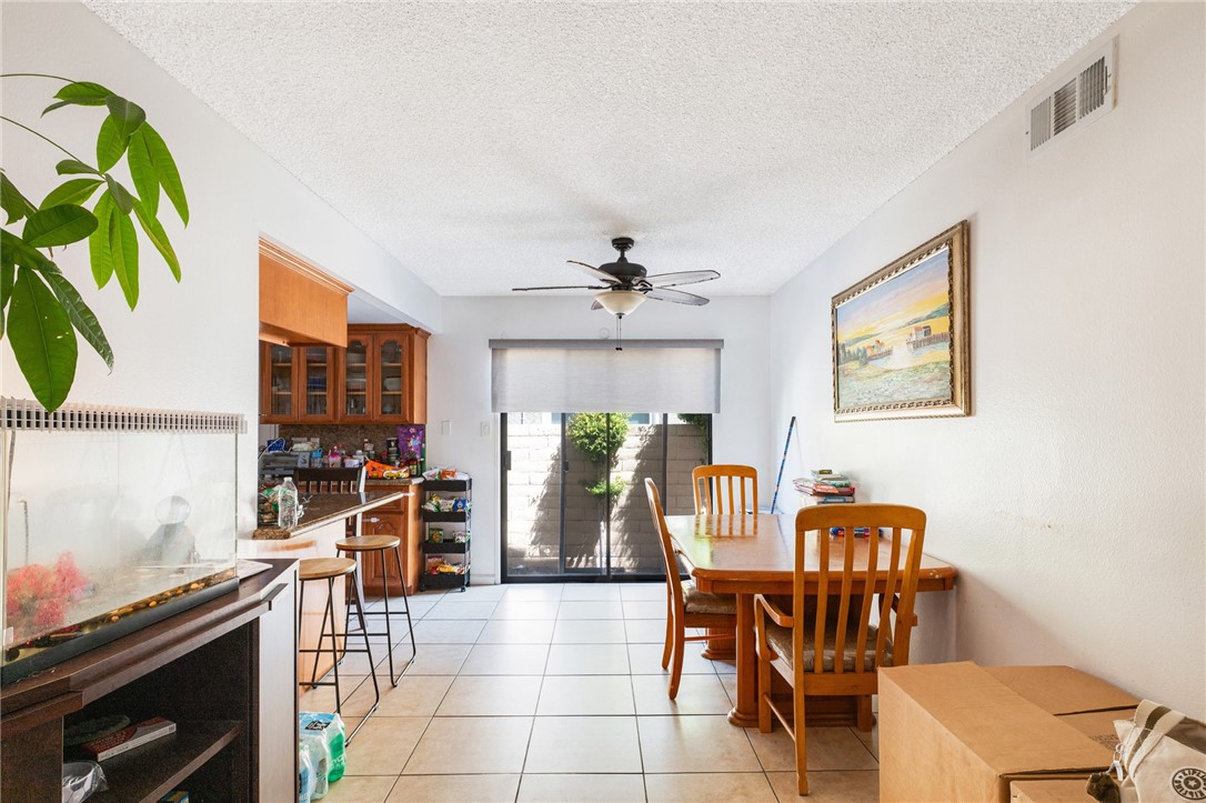 15422 Benfield Property Photo 10