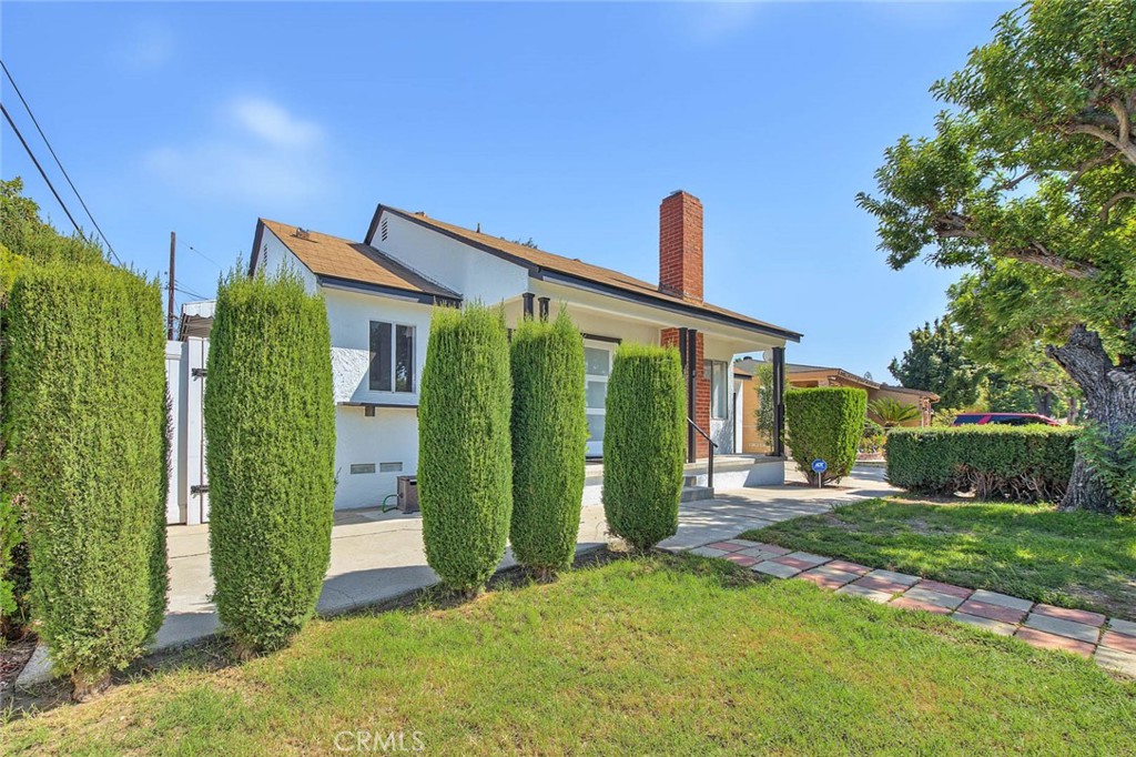13620 Arlee Property Photo 5