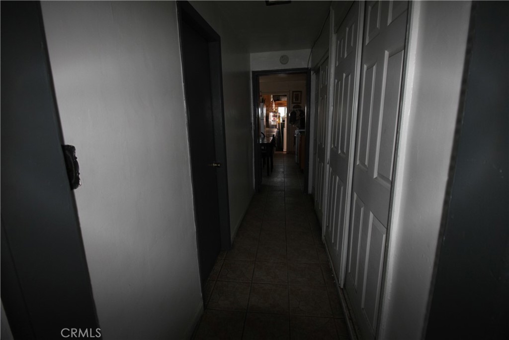 222 E Manchester Property Photo 11
