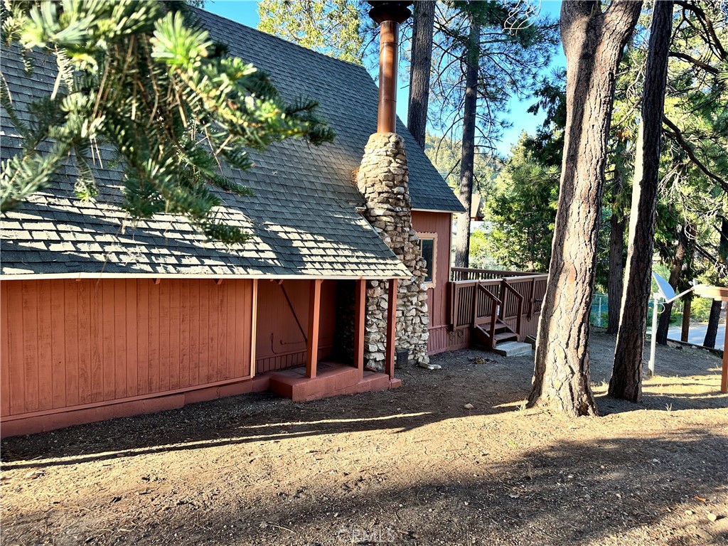 2242 Deep Creek Drive Property Photo 8