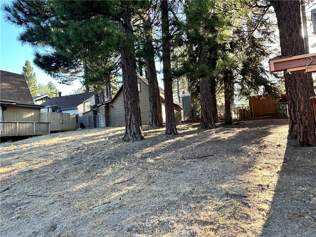 2242 Deep Creek Drive Property Photo 9