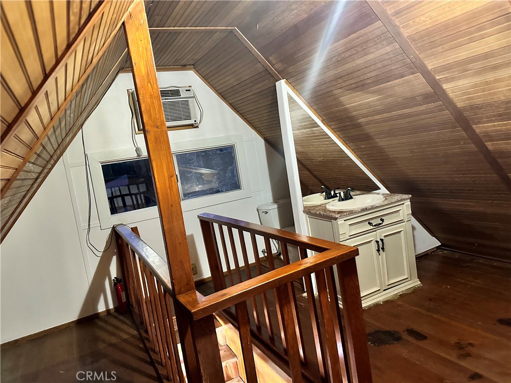 2242 Deep Creek Drive Property Photo 19