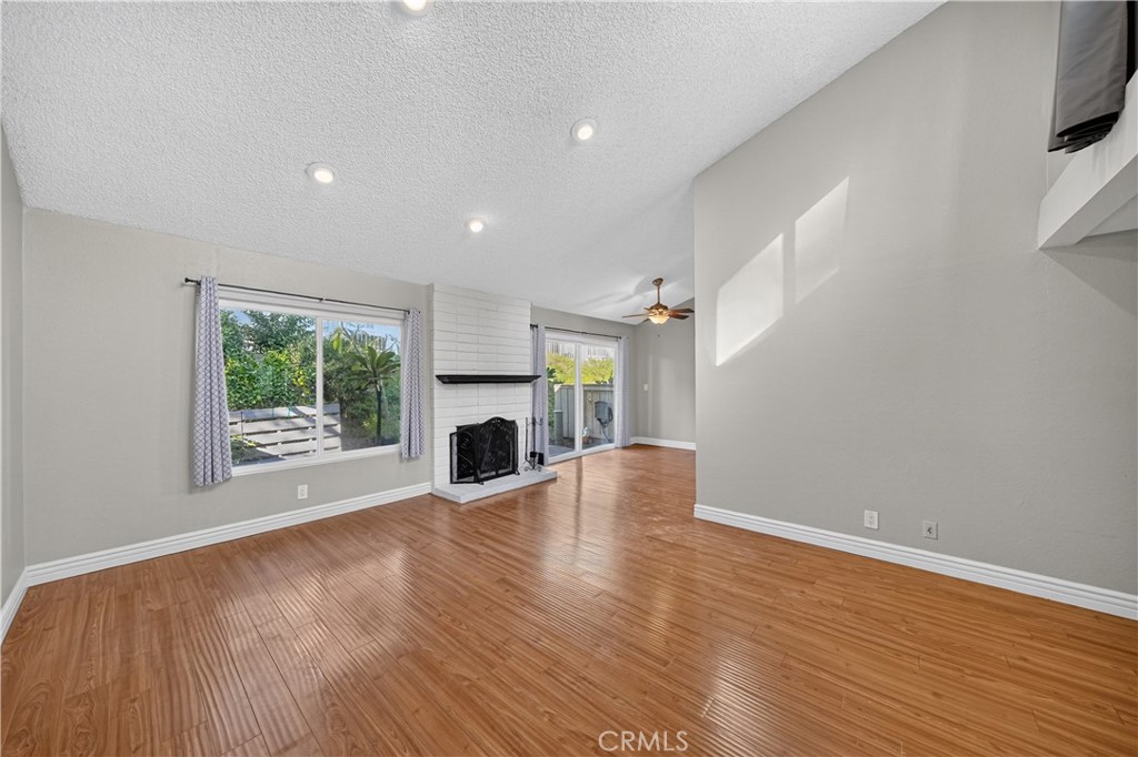 343 Prairie Court Property Photo 5