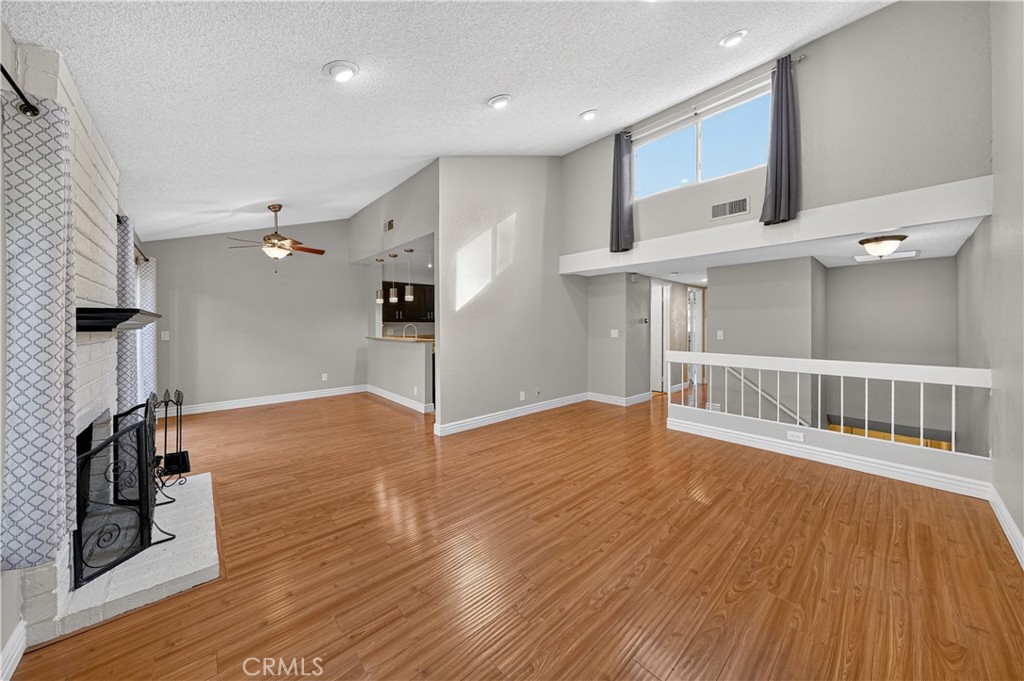 343 Prairie Court Property Photo 6