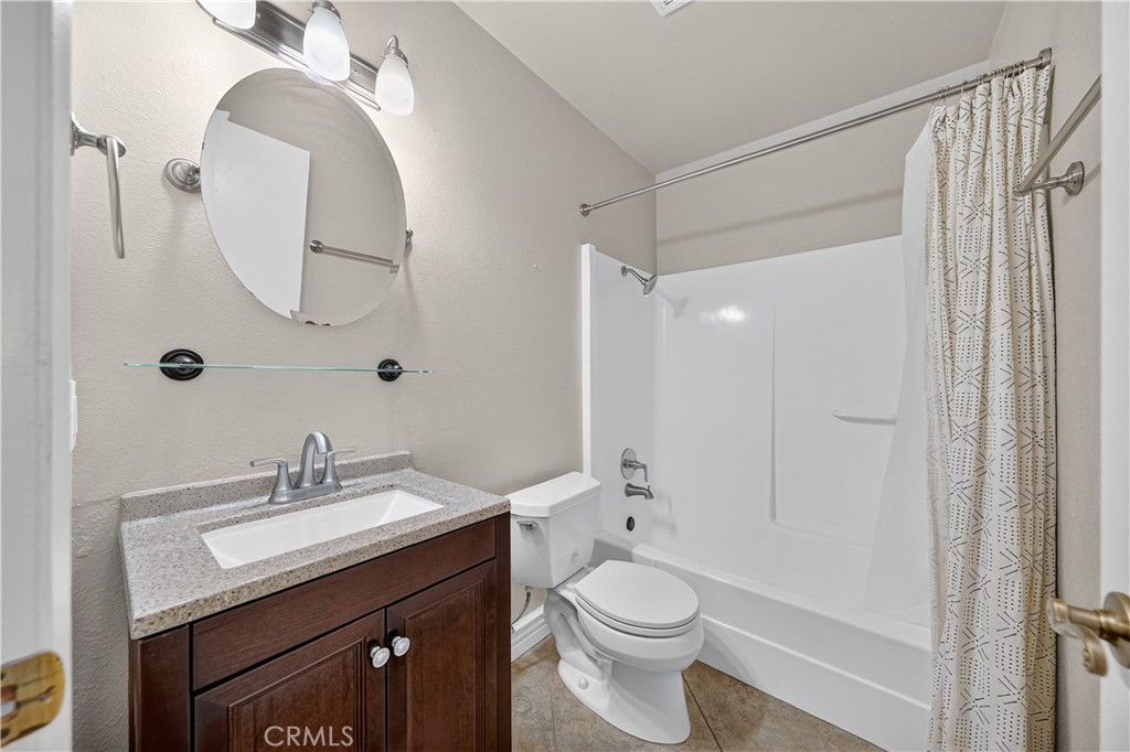 343 Prairie Court Property Photo 33