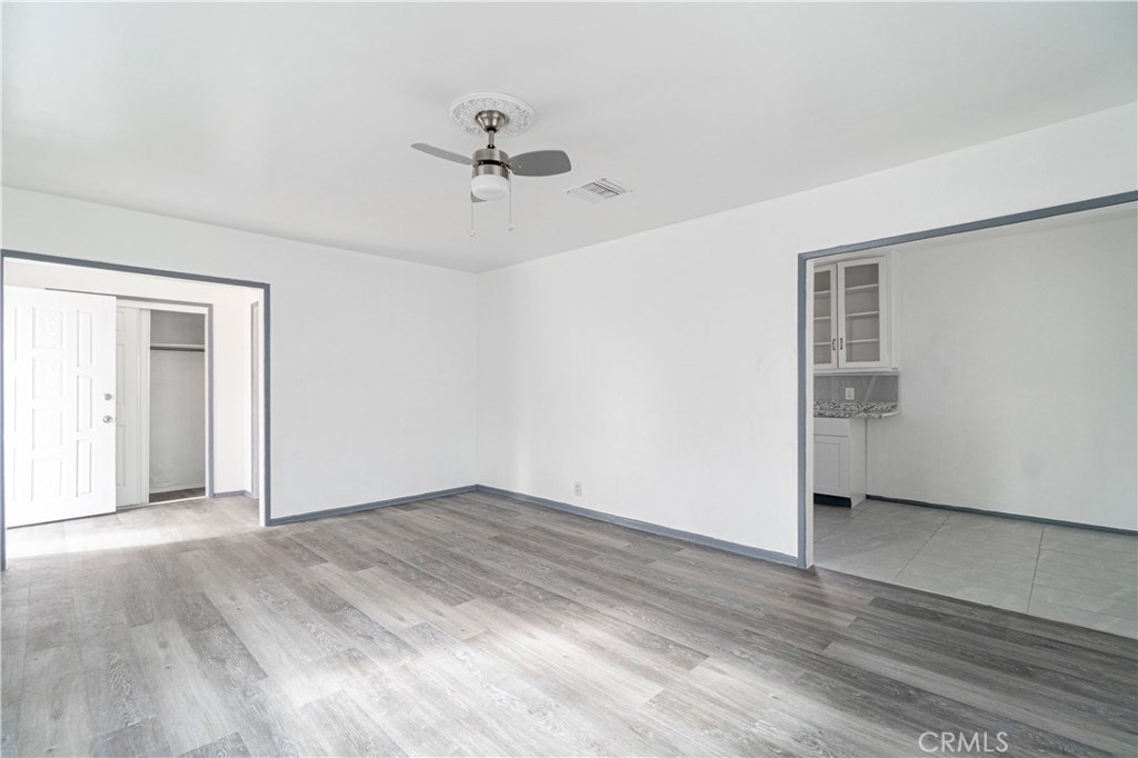 3658 W 104th Property Photo 10