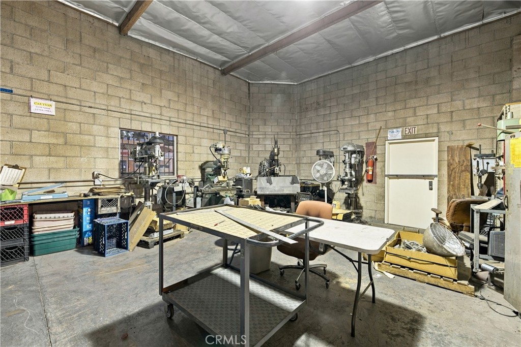 9540 Stewart And Gray Rd Property Photo 40