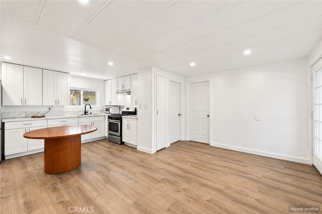 5450 N. Paramount Blvd. Property Photo 9