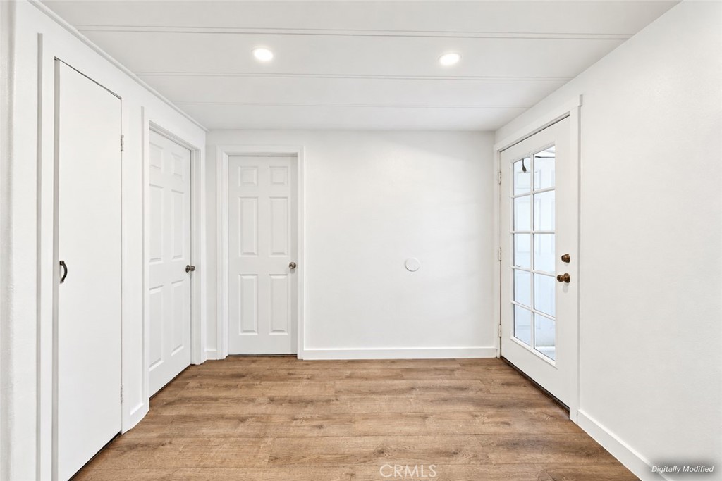 5450 N. Paramount Blvd. Property Photo 13