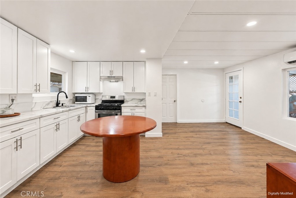 5450 N. Paramount Blvd. Property Photo 17