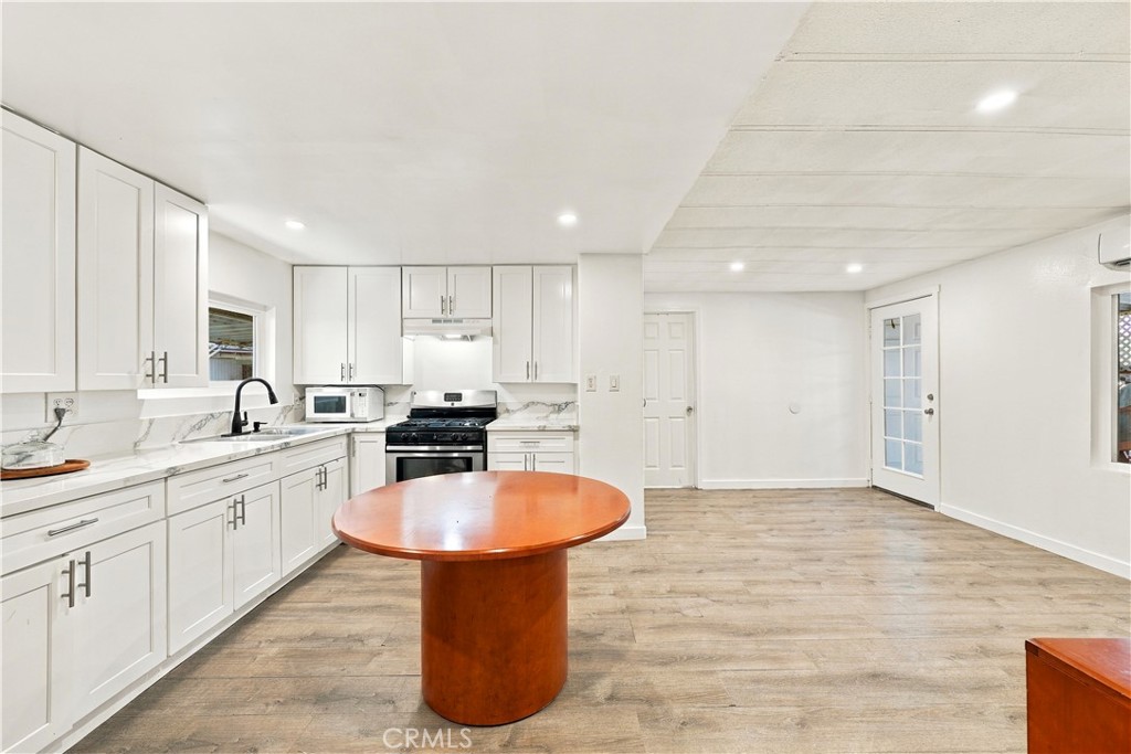 5450 N. Paramount Blvd. Property Photo 18