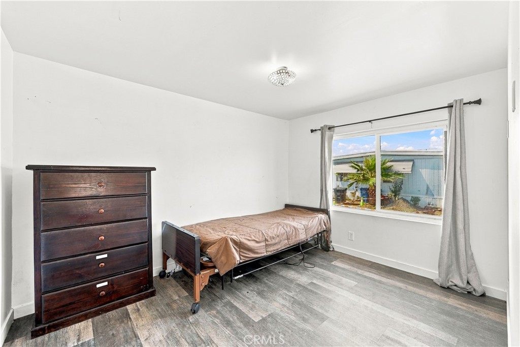5450 N. Paramount Blvd. Property Photo 32