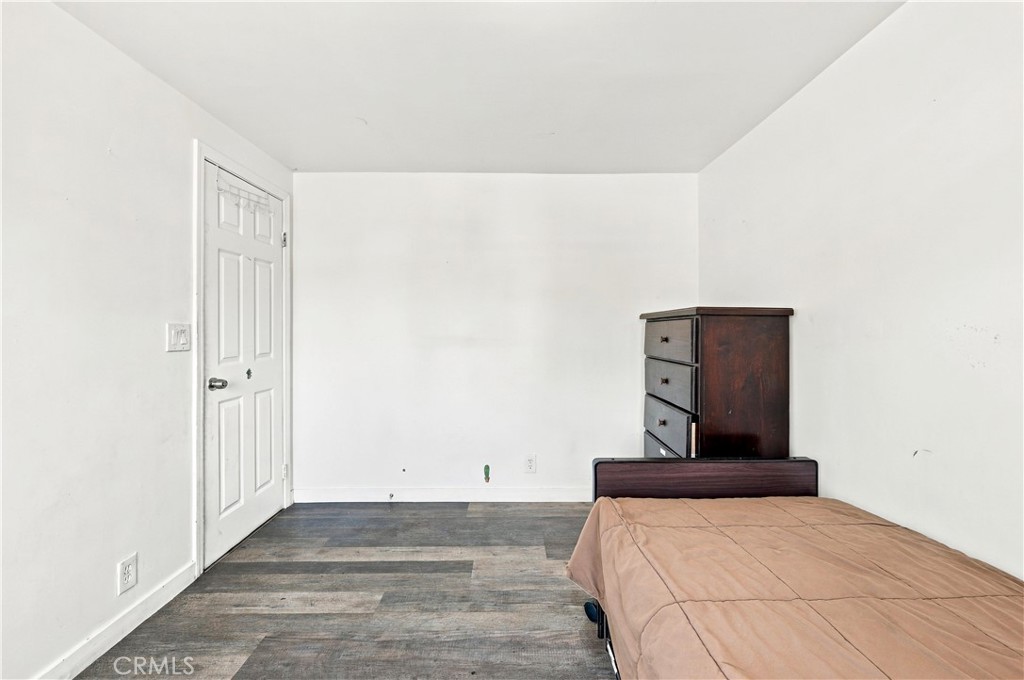 5450 N. Paramount Blvd. Property Photo 33