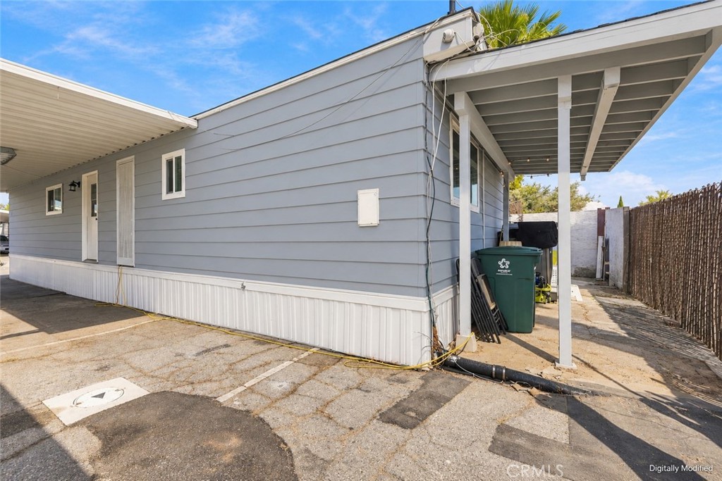 5450 N. Paramount Blvd. Property Photo 38
