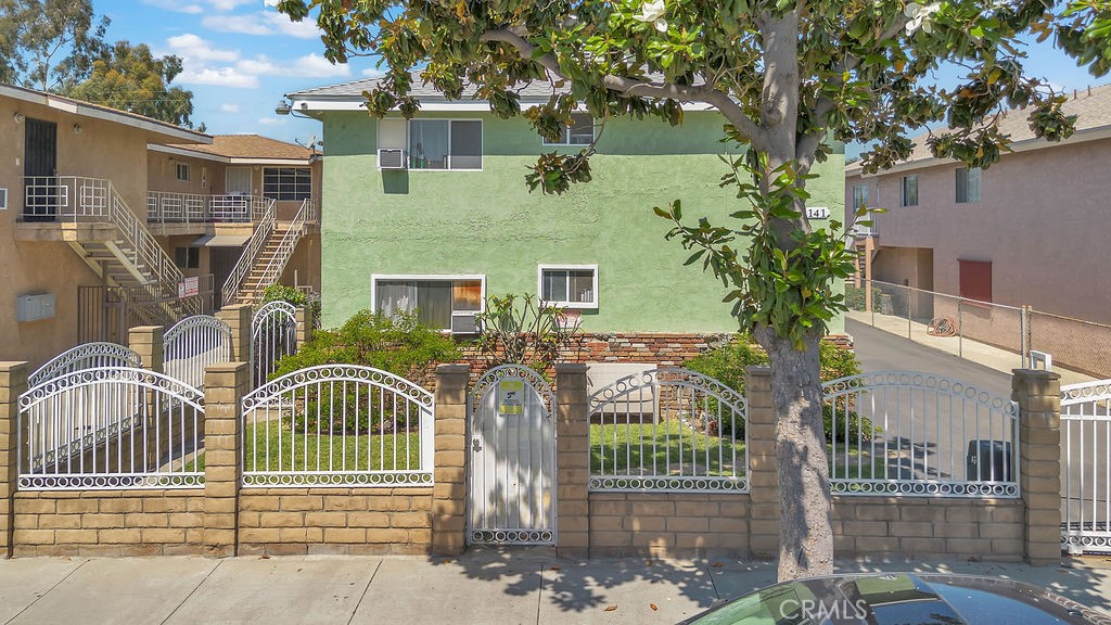 141 S 7th Street Property Photo 4