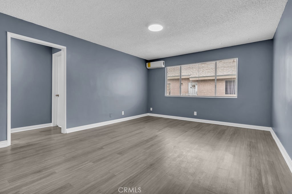 141 S 7th Street Property Photo 12