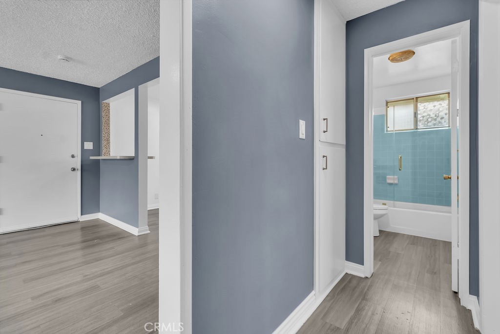 141 S 7th Street Property Photo 28