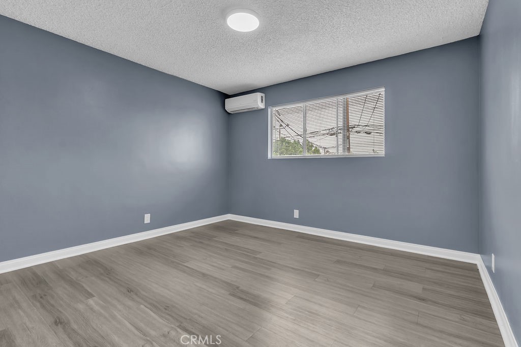 141 S 7th Street Property Photo 30