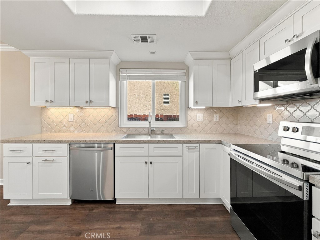 23856 Outrigger Property Photo 29