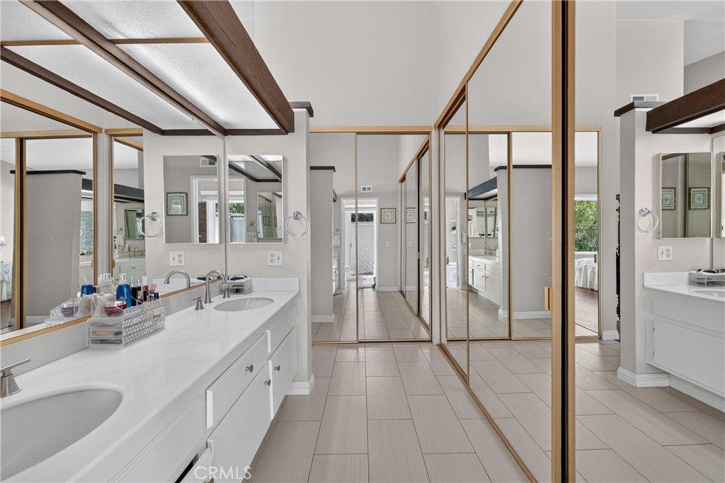 2224 Mountain Ridge Property Photo 43