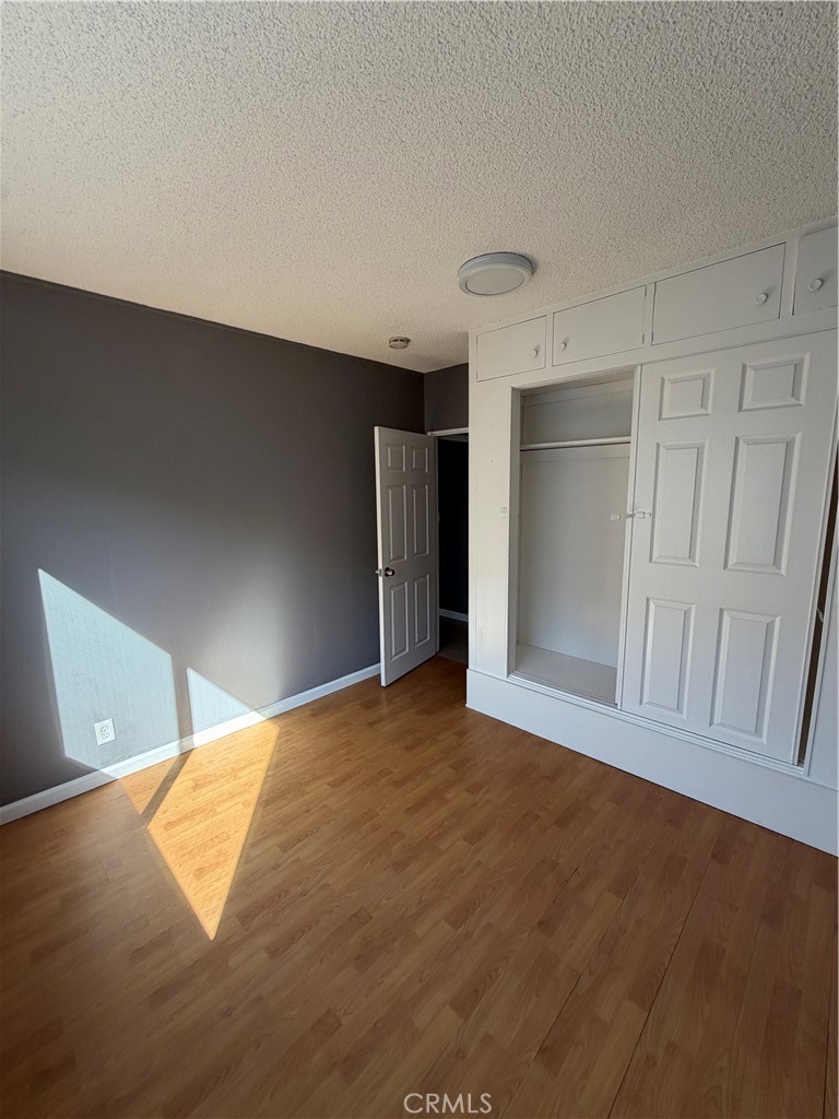 5595 Gardendale Property Photo 9