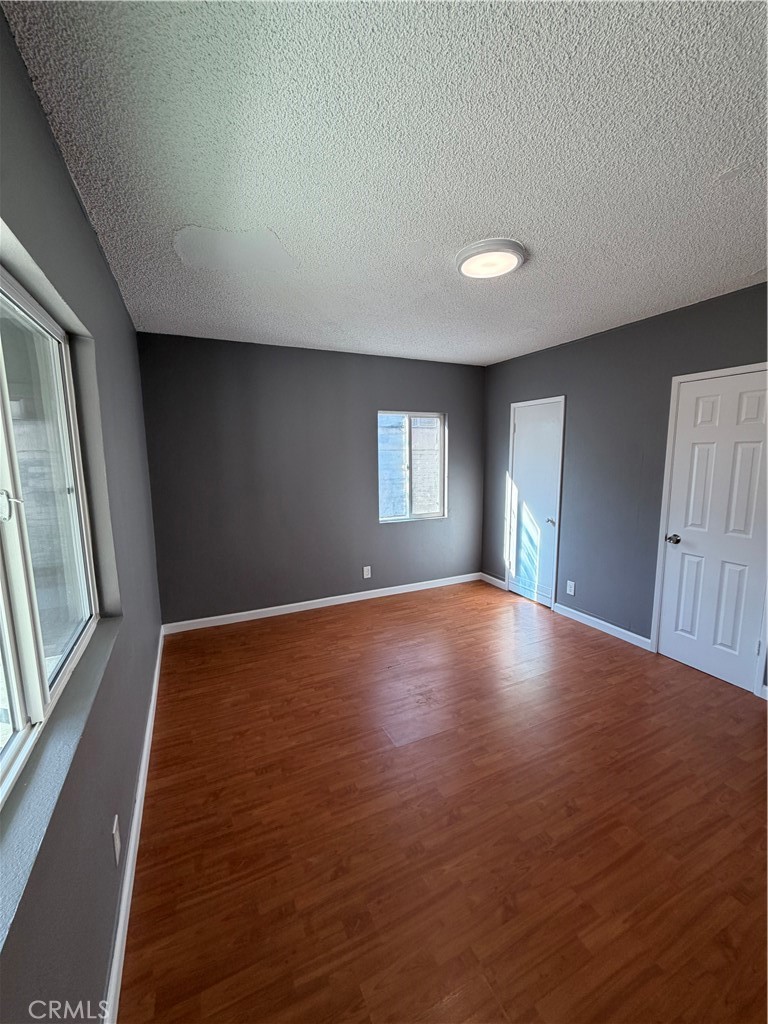 5595 Gardendale Property Photo 12