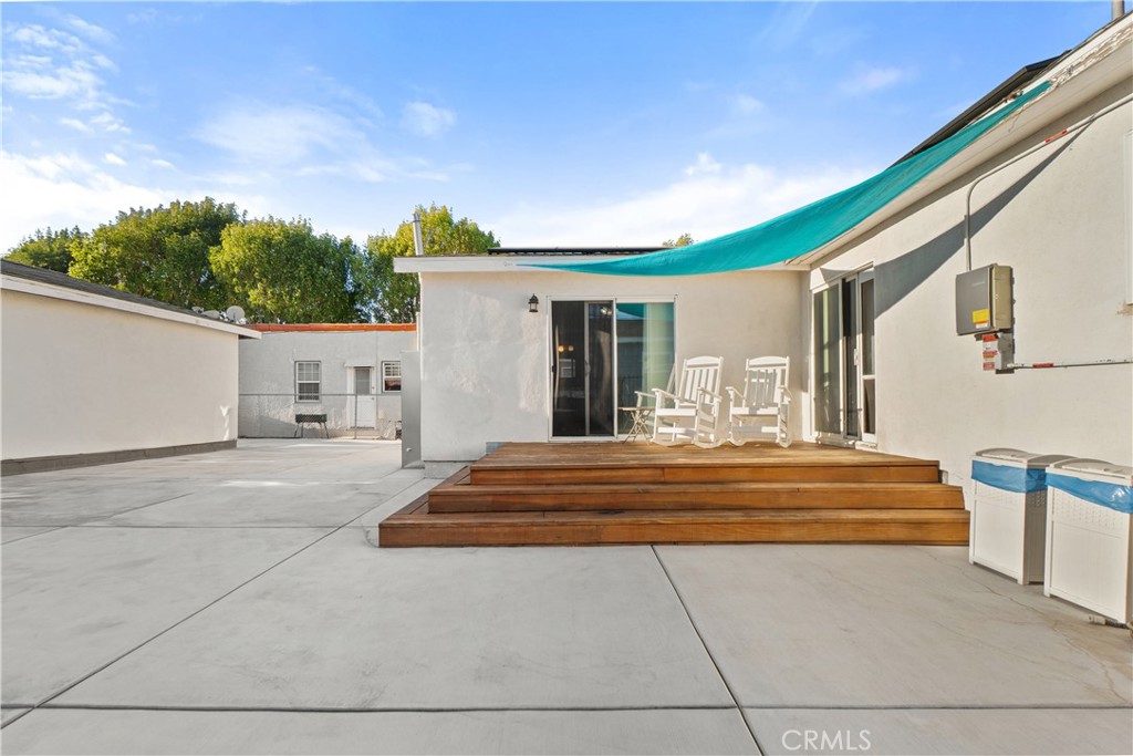 1631 S Cabrillo Property Photo 33