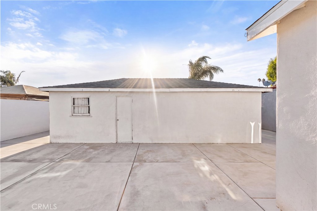 1631 S Cabrillo Property Photo 34