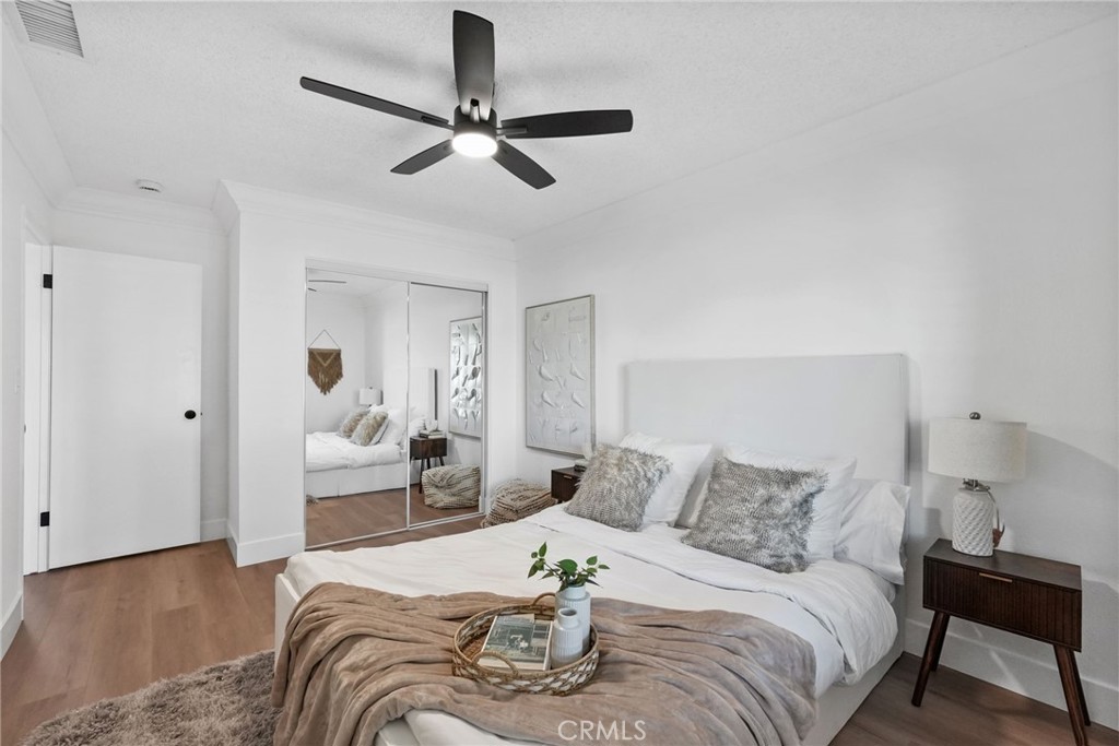 10446 White Oak Property Photo 43