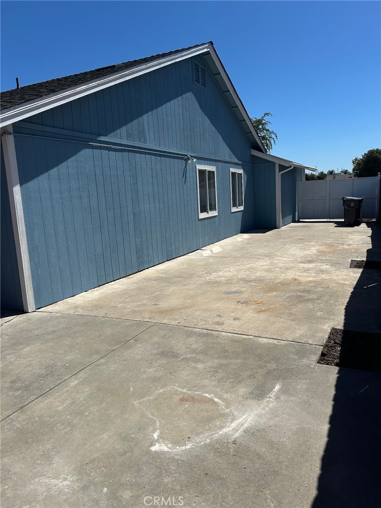 1602 Capitola Property Photo 2