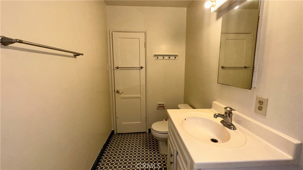 235 Termino 3 Property Photo 12