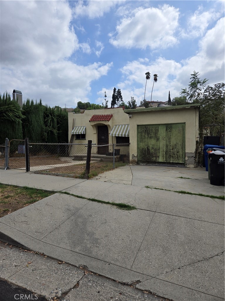4018 Guardia Property Photo 2