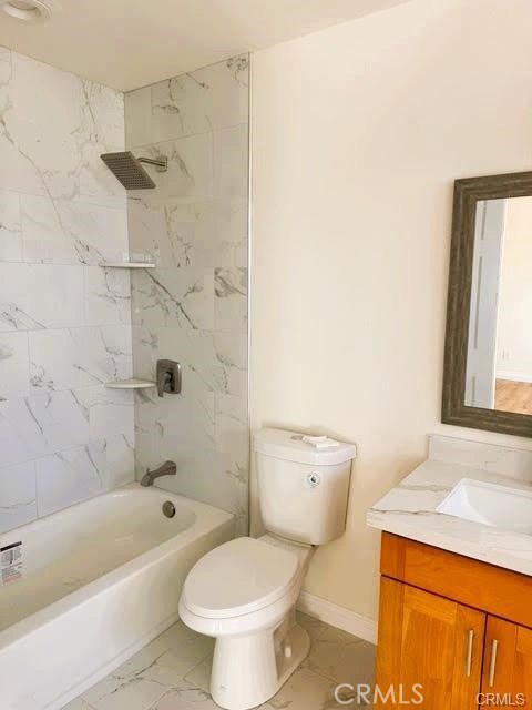 8669 S. Loop Boulevard Property Photo 6