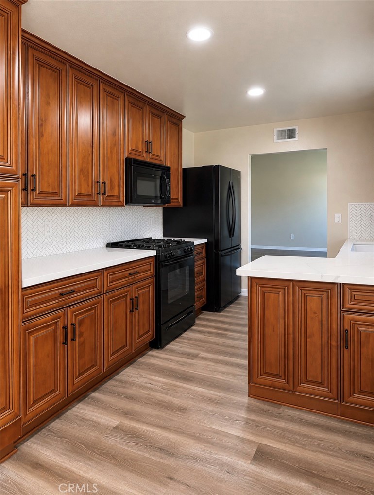 12514 Morning Glory Property Photo 6