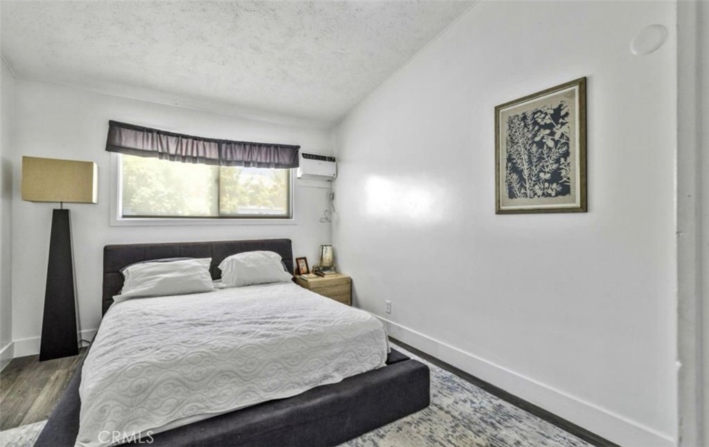 482 W Pico Property Photo 11