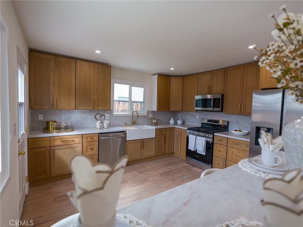 613 N Garsden Avenue Property Photo 3