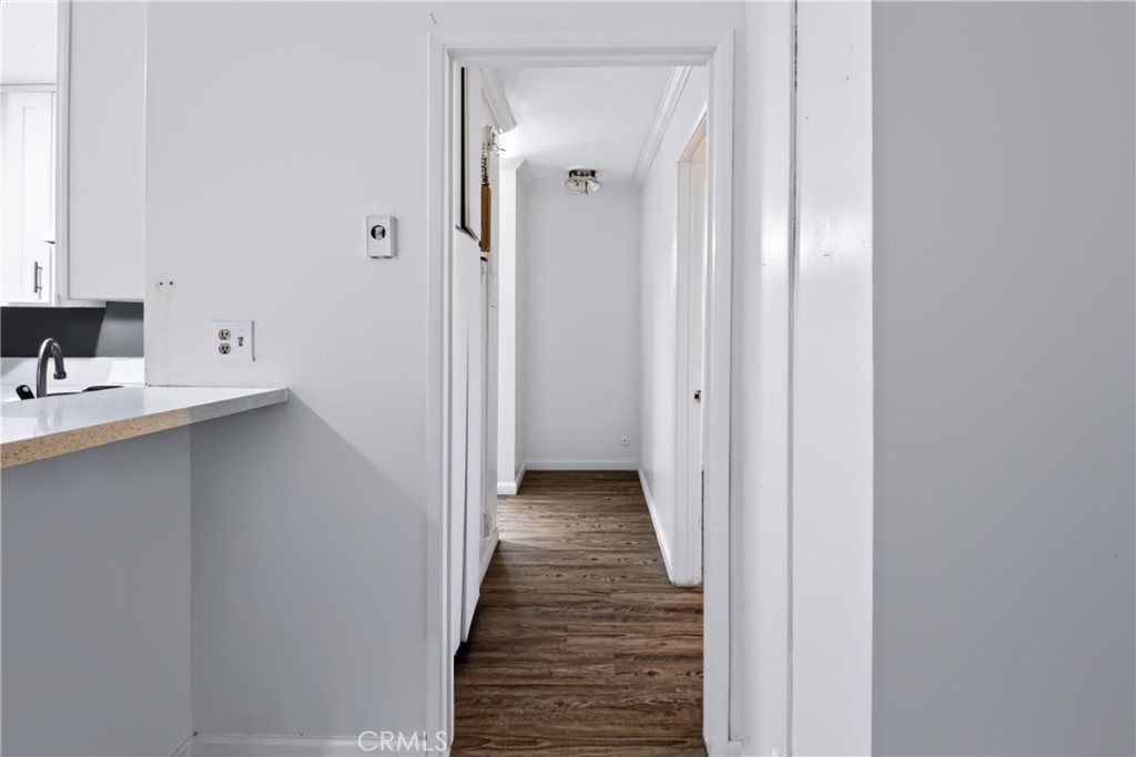 256 S La Fayette Park 307 Property Photo 8