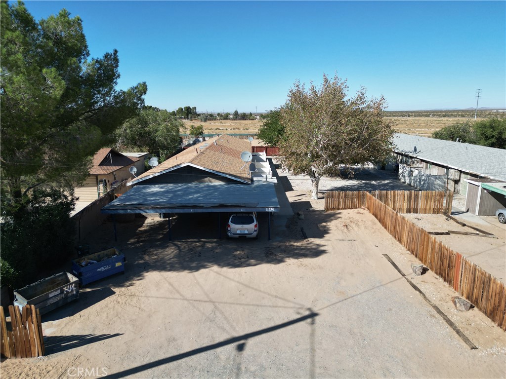 11336 Chamberlaine Property Photo 2